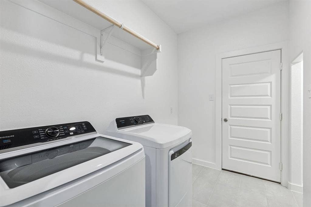 2308 Warm Glow Way, Princeton, TX 75407 Utility Room in the Holden home plan – REPRESENTATIVE PHOTO