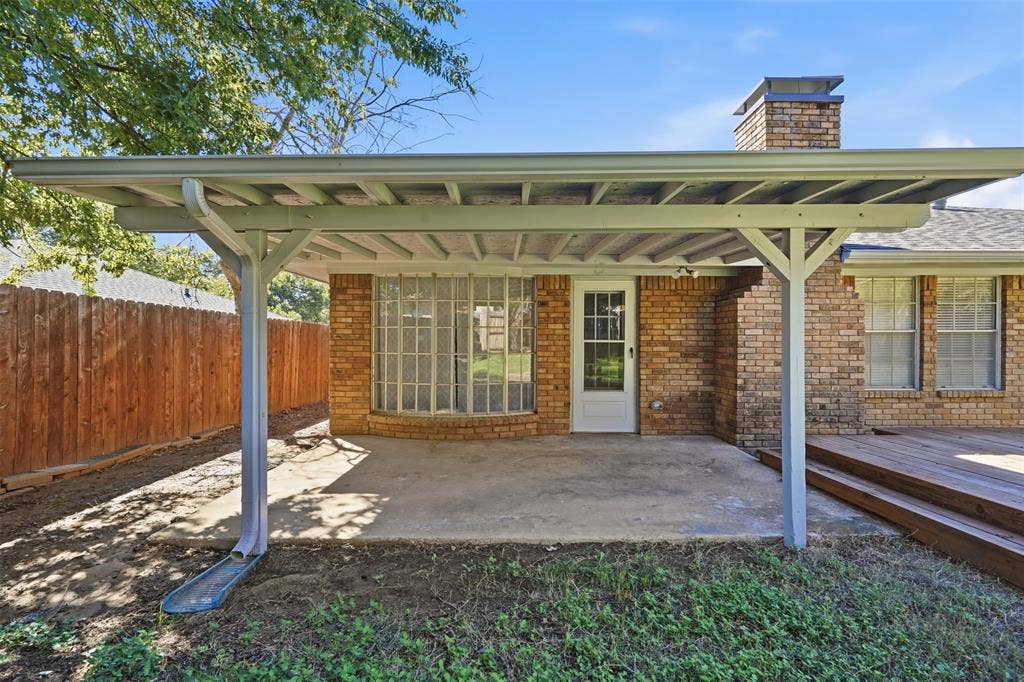 5917 Pleasant Hill Drive, Arlington, TX 76016 5917 Pleasant Hill Drive, Arlington, TX 76016