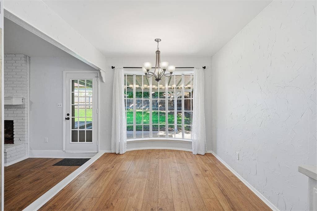 5917 Pleasant Hill Drive, Arlington, TX 76016 5917 Pleasant Hill Drive, Arlington, TX 76016