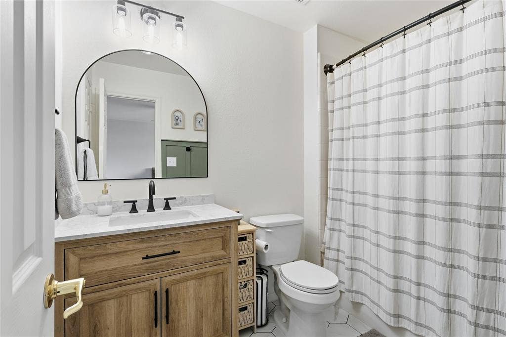 9836 Wilkins Way, Plano, TX 75025 9836 Wilkins Way, Plano, TX 75025