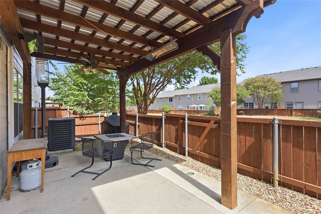 9836 Wilkins Way, Plano, TX 75025 9836 Wilkins Way, Plano, TX 75025