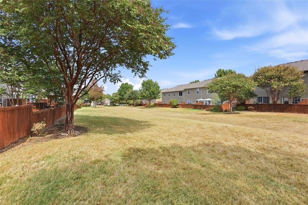 9836 Wilkins Way, Plano, TX 75025 9836 Wilkins Way, Plano, TX 75025