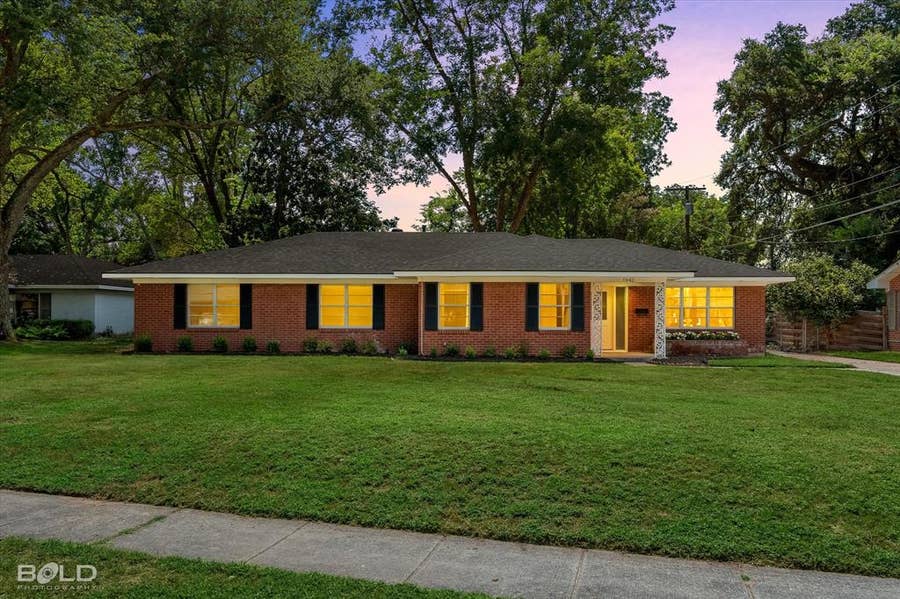 Property photo for 1842 Bryan Place, Shreveport, LA