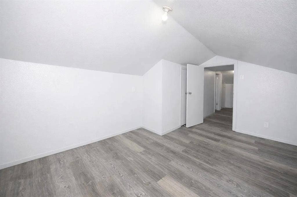2628 Avenue G, Fort Worth, TX 76105 2nd floor bedroom