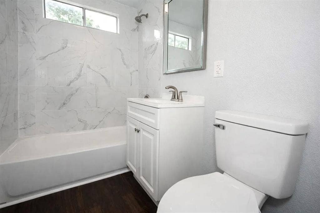 2628 Avenue G, Fort Worth, TX 76105 2628 Avenue G, Fort Worth, TX 76105
