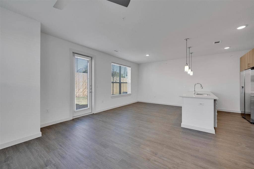 10030 Garland Road, #0702, Dallas, TX 75218 10030 Garland Road, #0702, Dallas, TX 75218