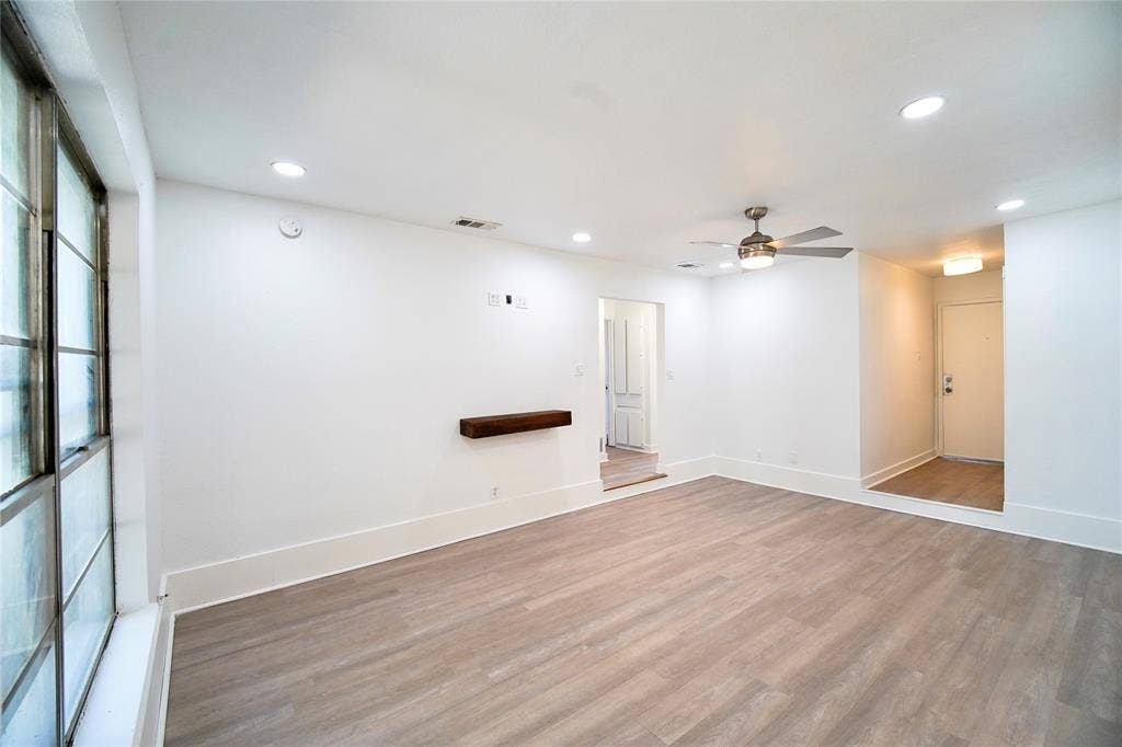 1035 Timberview Drive, Hutchins, TX 75141 1035 Timberview Drive, Hutchins, TX 75141