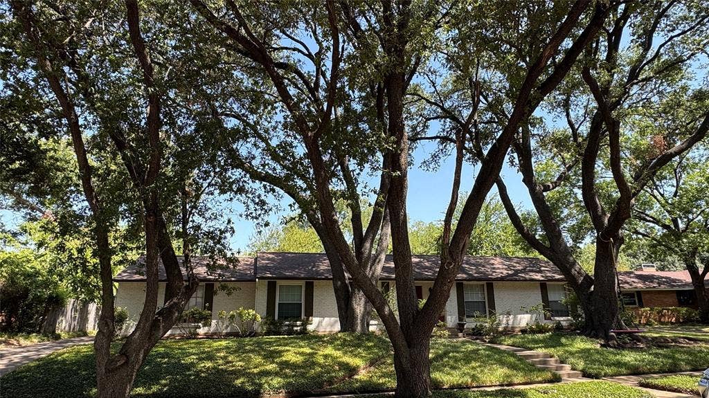 3543 Warick Drive, Dallas, TX 75229