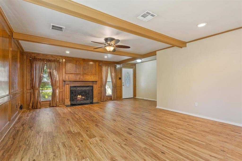 231 Del Rio Drive, Hewitt, TX 76643 231 Del Rio Drive, Hewitt, TX 76643
