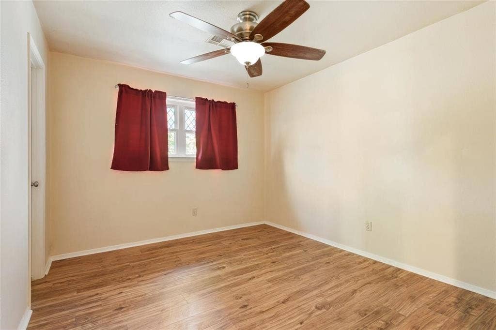 231 Del Rio Drive, Hewitt, TX 76643 231 Del Rio Drive, Hewitt, TX 76643