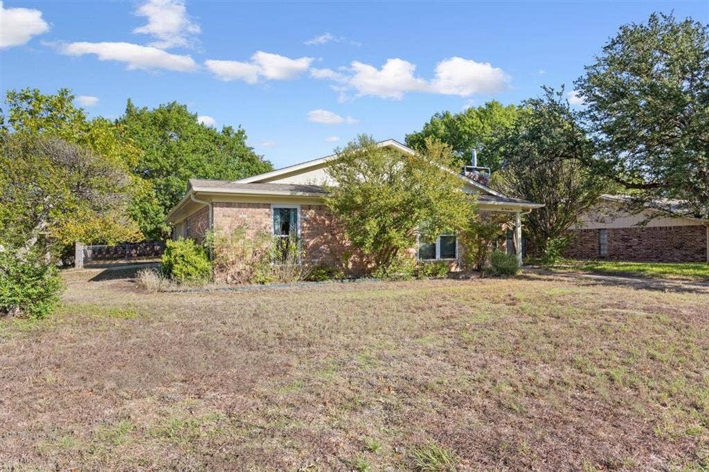 231 Del Rio Drive, Hewitt, TX 76643 231 Del Rio Drive, Hewitt, TX 76643