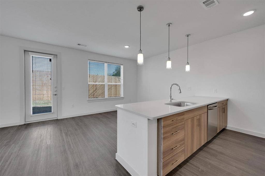 10030 Garland Road, #2302, Dallas, TX 75218 10030 Garland Road, #2302, Dallas, TX 75218