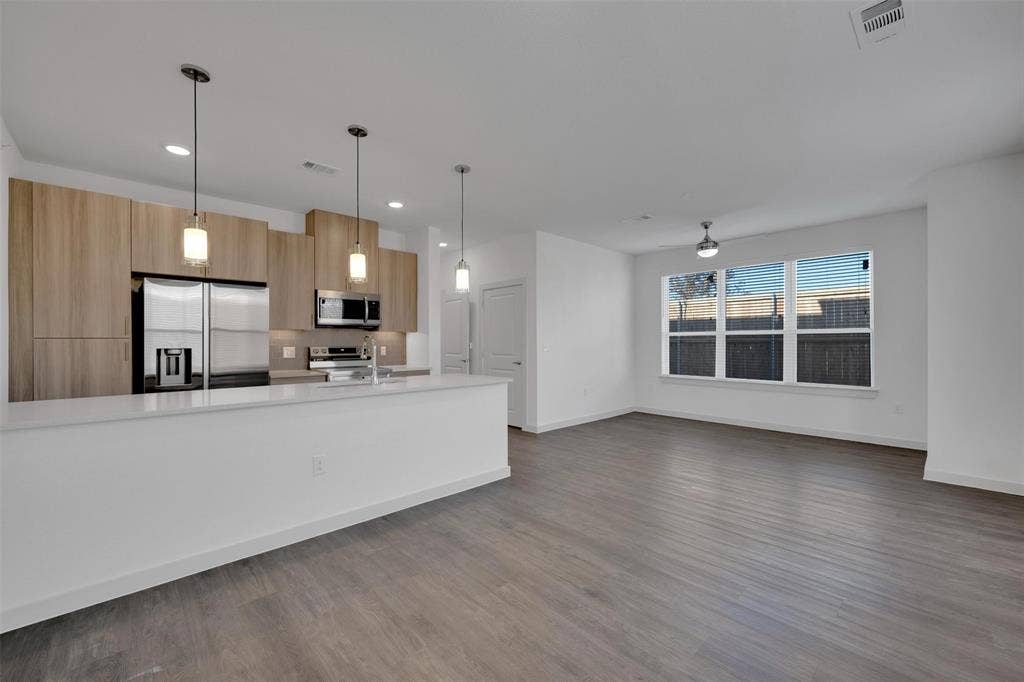 10030 Garland Road, #2302, Dallas, TX 75218 10030 Garland Road, #2302, Dallas, TX 75218