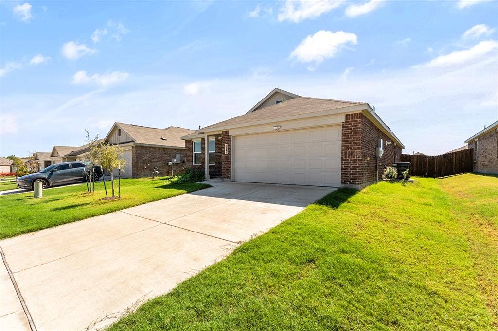 1948 Kiwi Drive, Royse City, TX 75189 1948 Kiwi Drive, Royse City, TX 75189