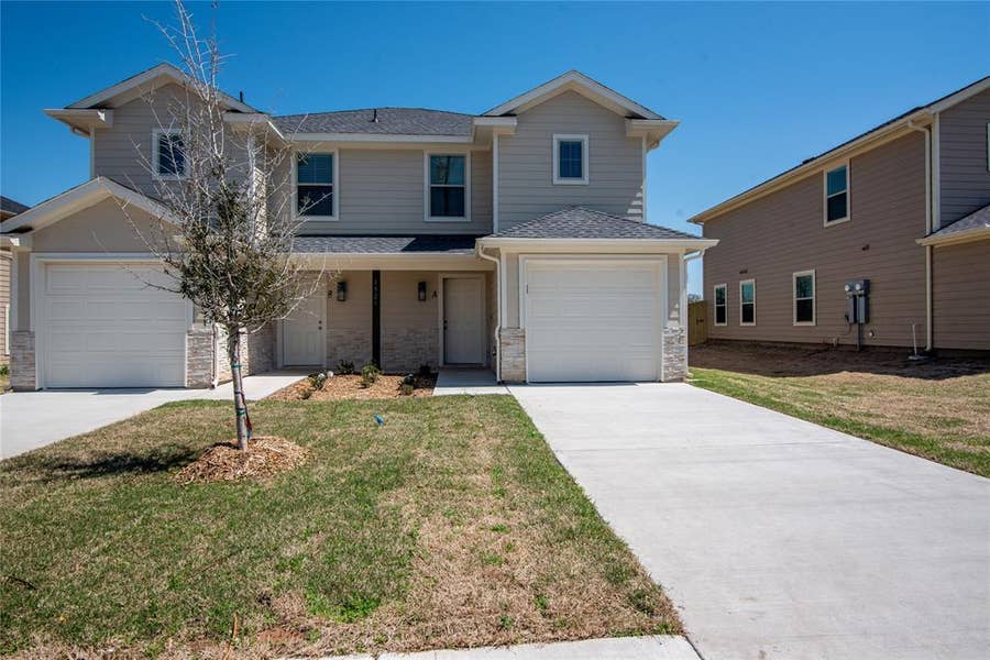 Property photo for 1516 Kennedy Street, #B, Bonham, TX