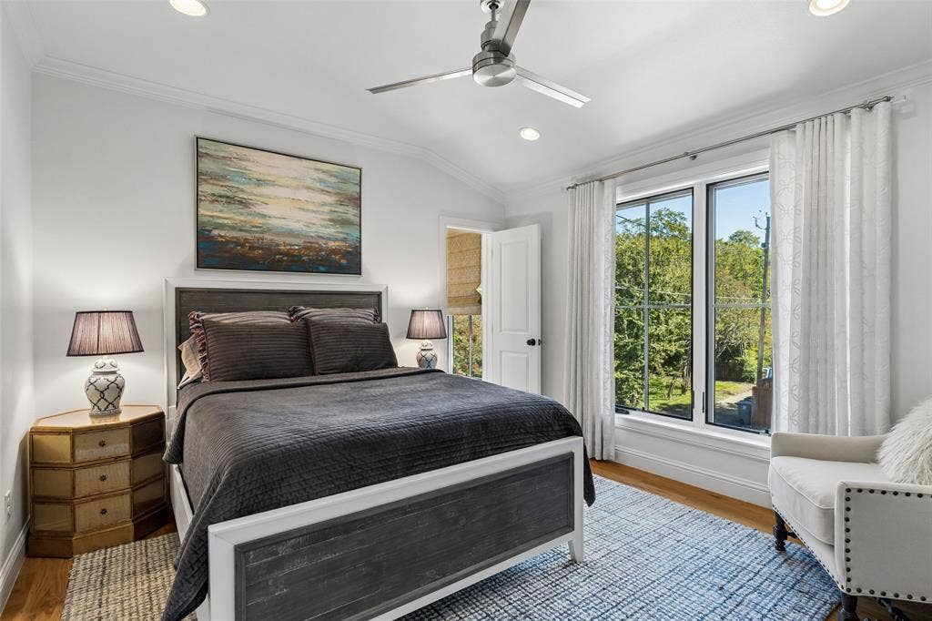 560 Northlake Drive, Dallas, TX 75218 560 Northlake Drive, Dallas, TX 75218