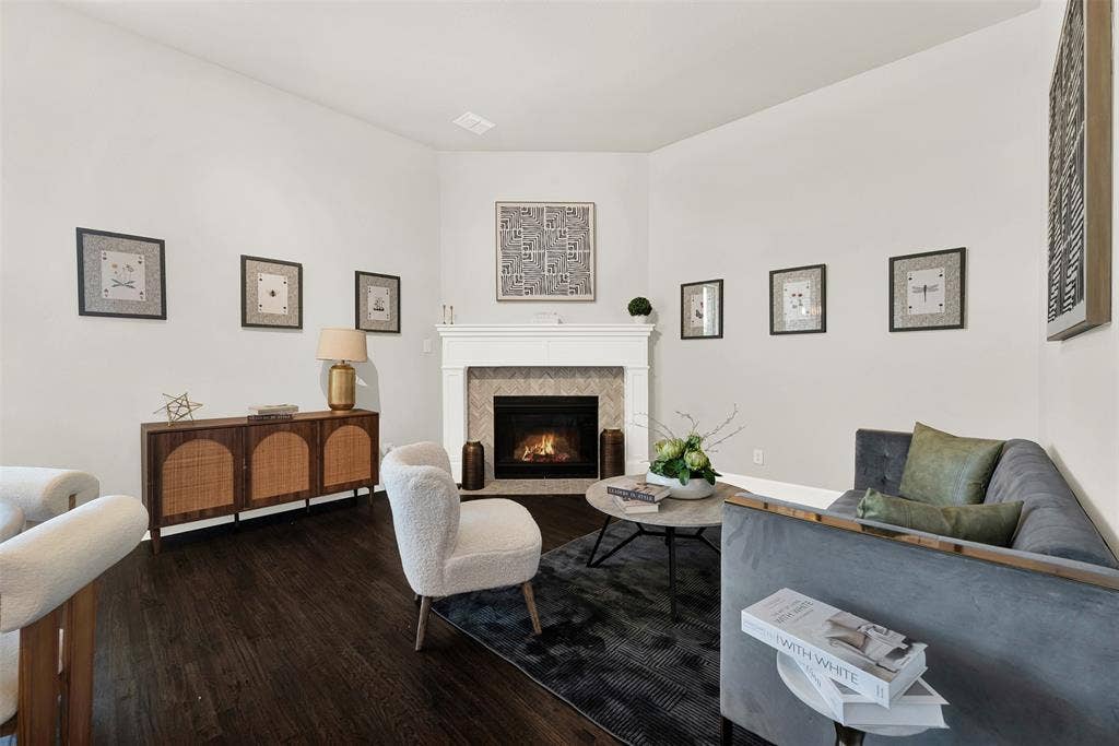 6174 Forefront Avenue, Frisco, TX 75036
