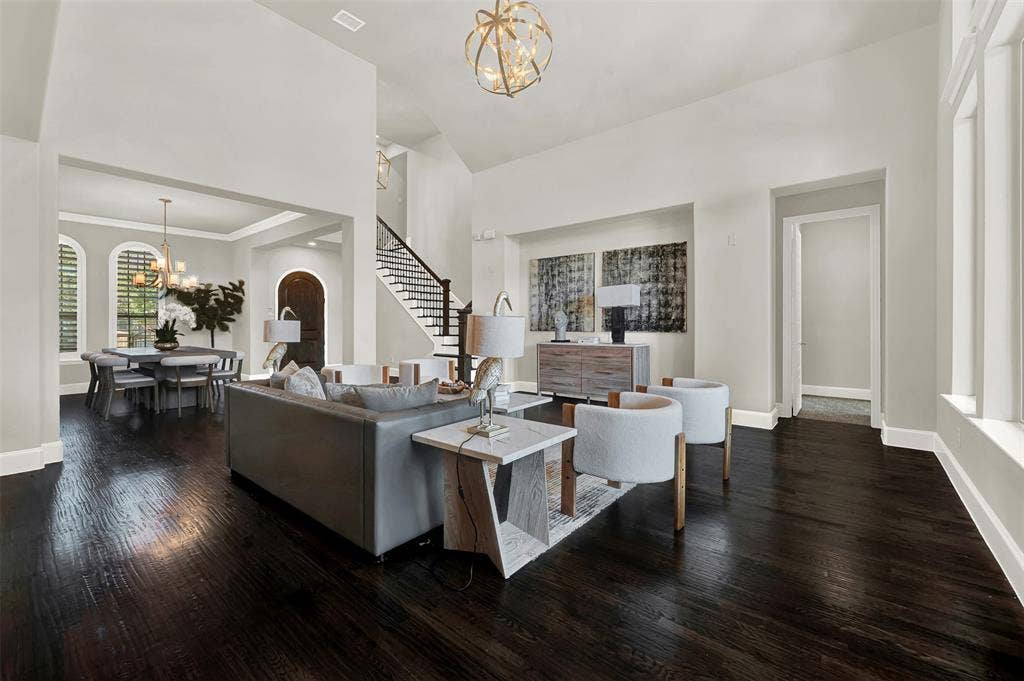 6174 Forefront Avenue, Frisco, TX 75036