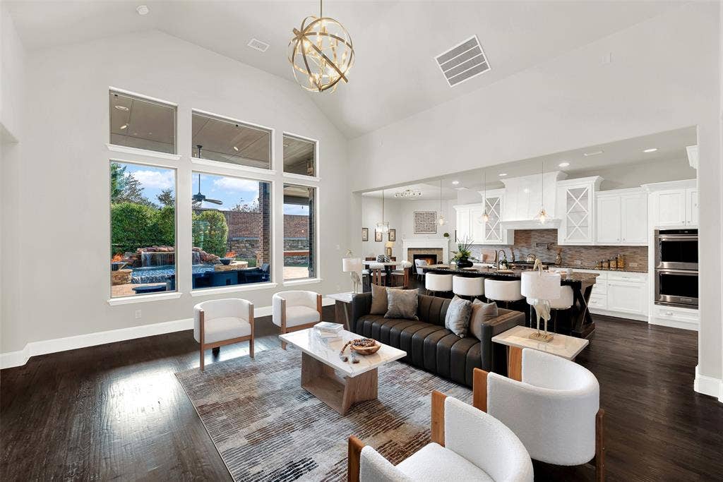 6174 Forefront Avenue, Frisco, TX 75036