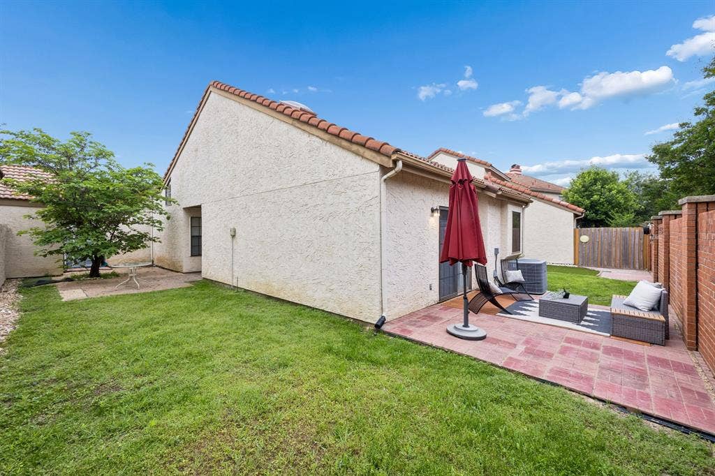 623 Rancho Circle, Irving, TX 75063