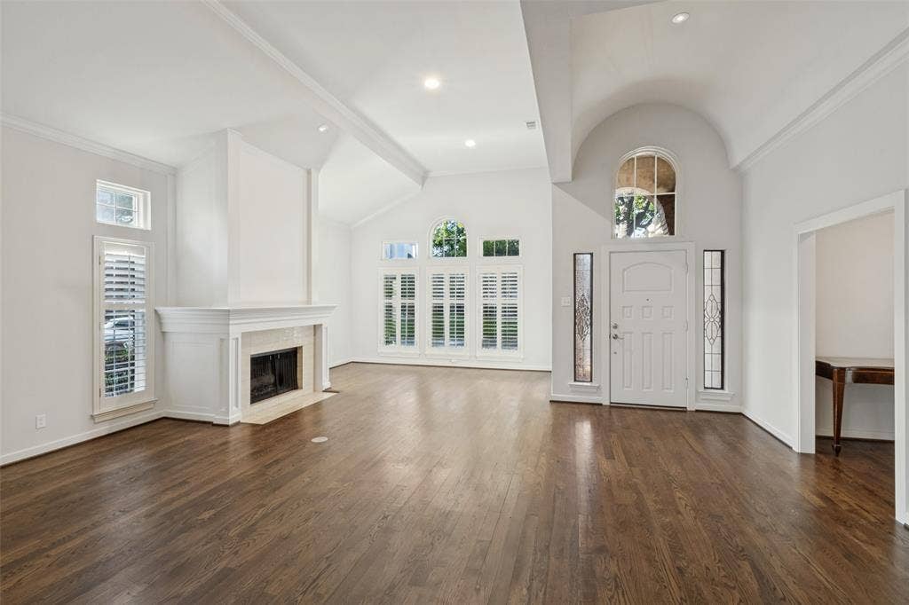 7338 Lane Park Drive, Dallas, TX 75225