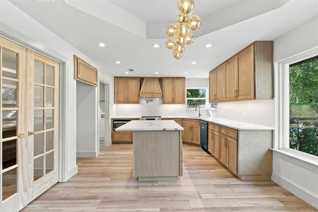 316 Oak Valley Drive, Colleyville, TX 76034 316 Oak Valley Drive, Colleyville, TX 76034
