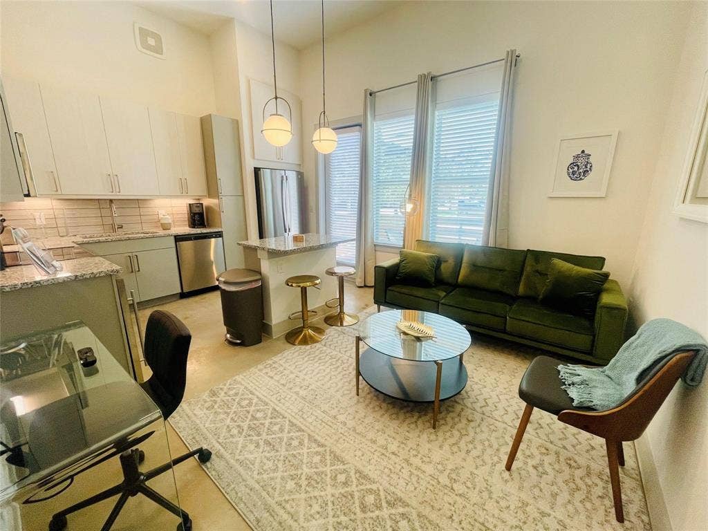 13701 Montfort Drive, #1116, Dallas, TX 75240 13701 Montfort Drive, #1116, Dallas, TX 75240