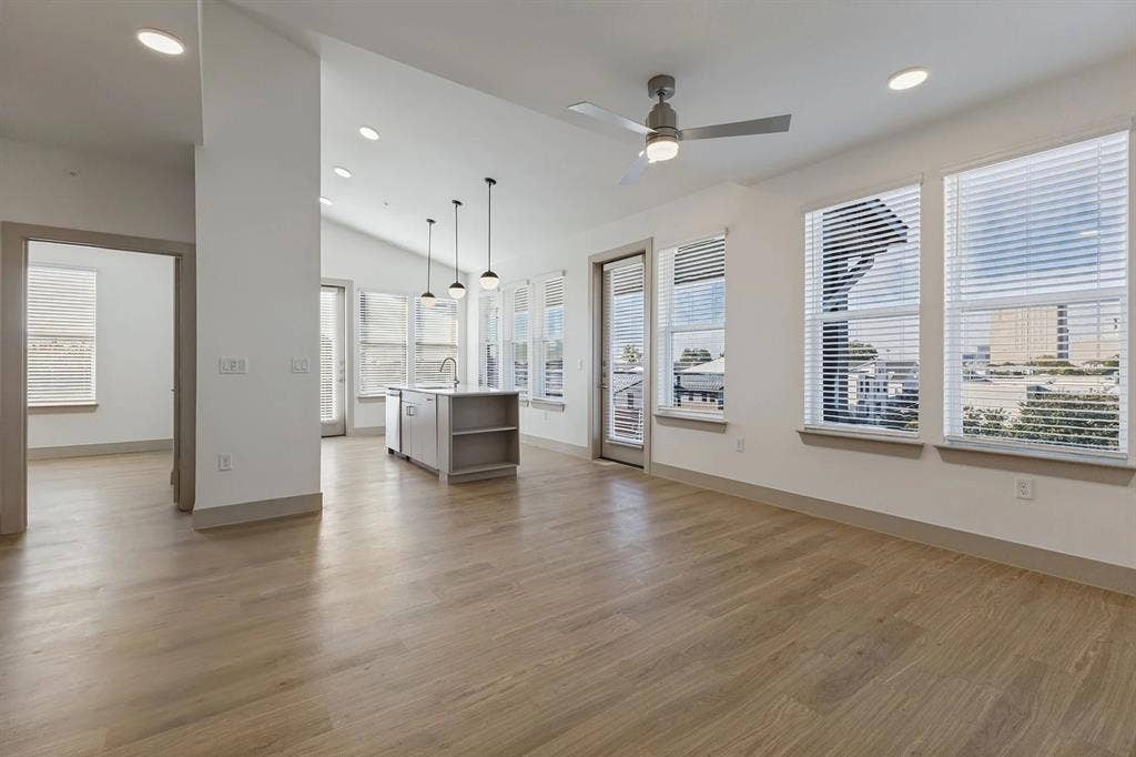 1506 N Prairie Avenue, #201, Dallas, TX 75204 8 Weeks Free on 15 Month Leases