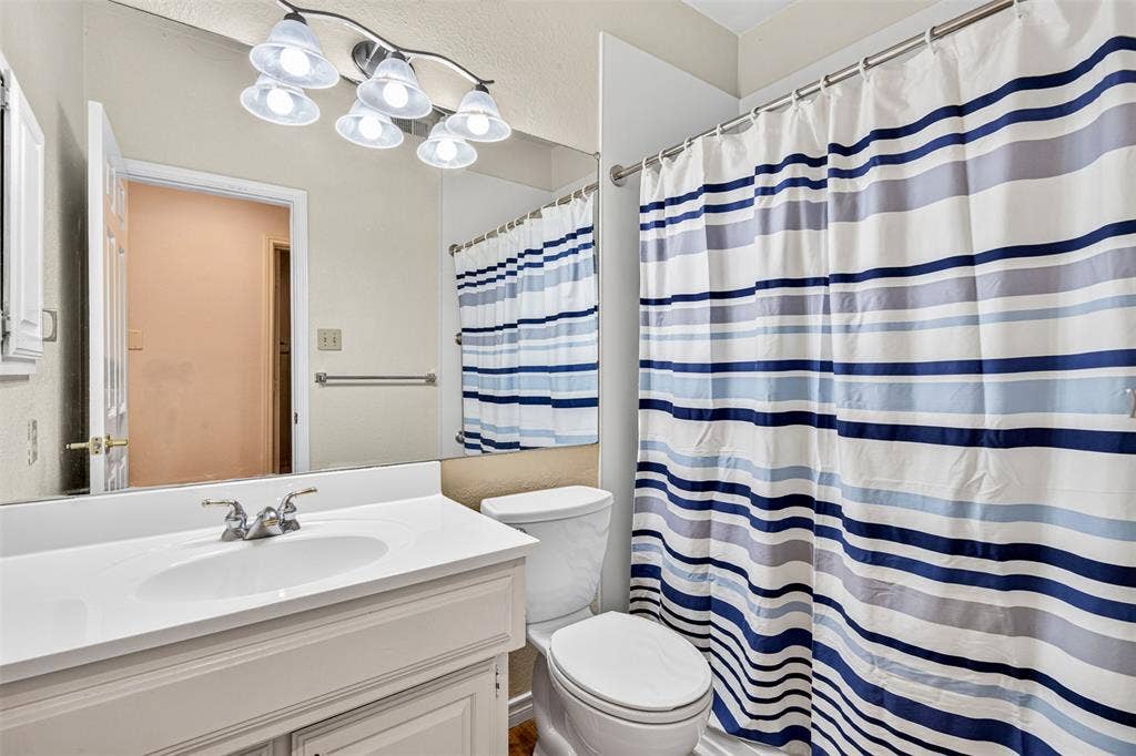 9981 Waterfront Trail, Rowlett, TX 75087 9981 Waterfront Trail, Rowlett, TX 75087