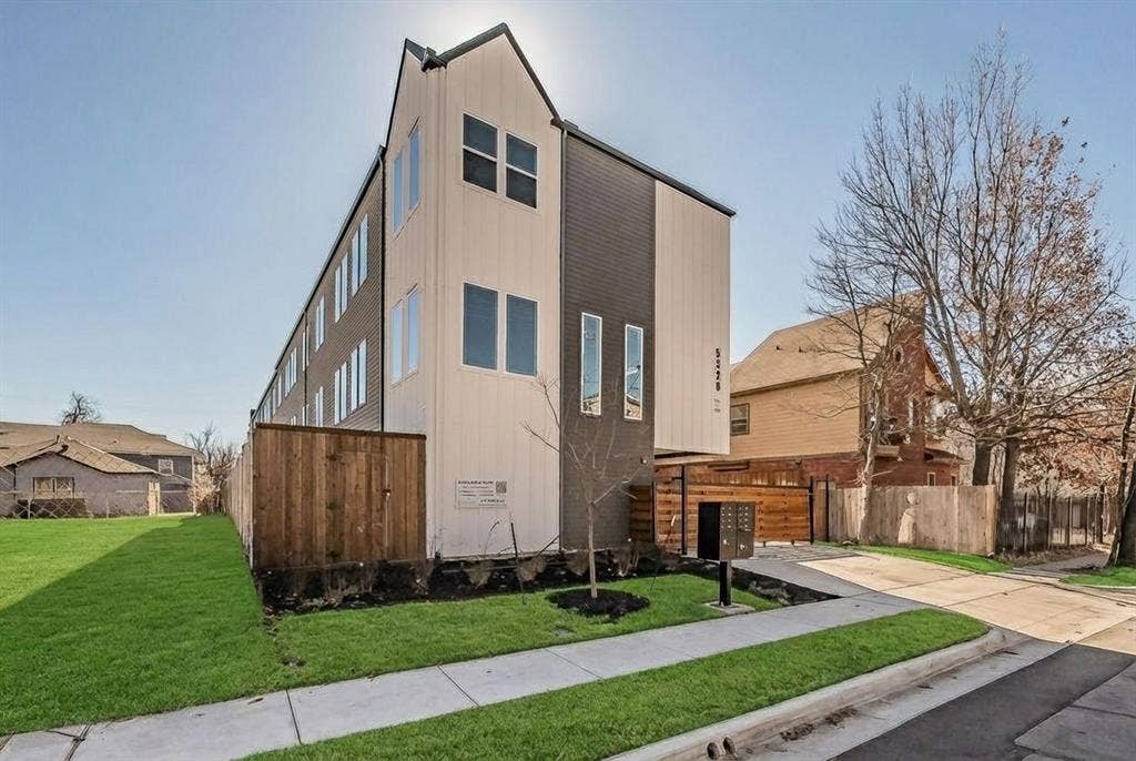 5320 Reiger Avenue, #107, Dallas, TX 75214 5320 Reiger Avenue, #107, Dallas, TX 75214