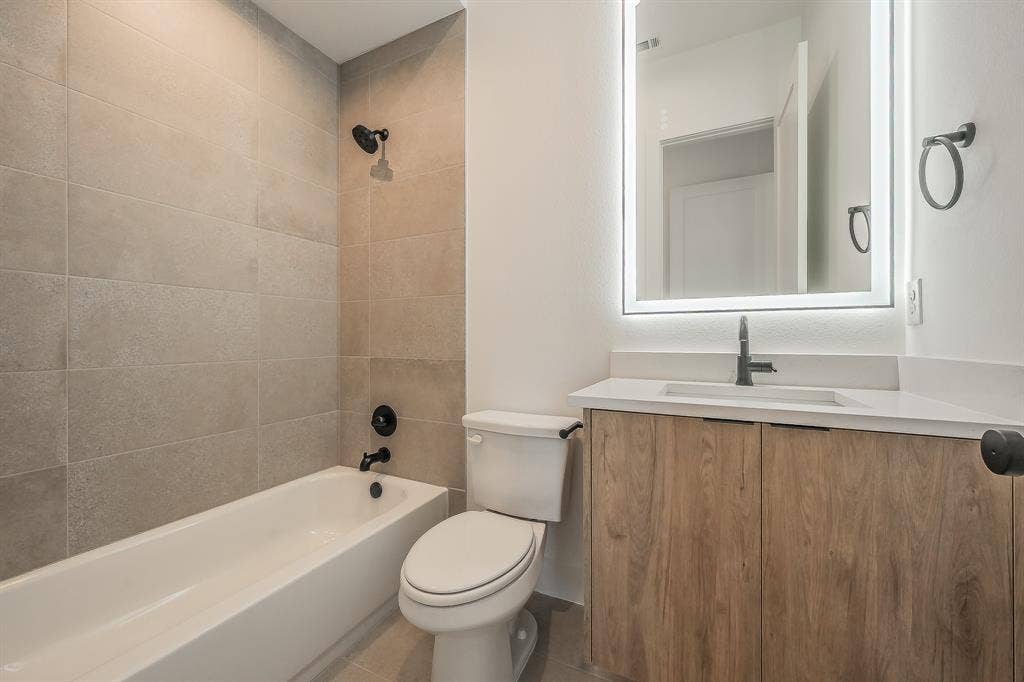 5320 Reiger Avenue, #107, Dallas, TX 75214 5320 Reiger Avenue, #107, Dallas, TX 75214