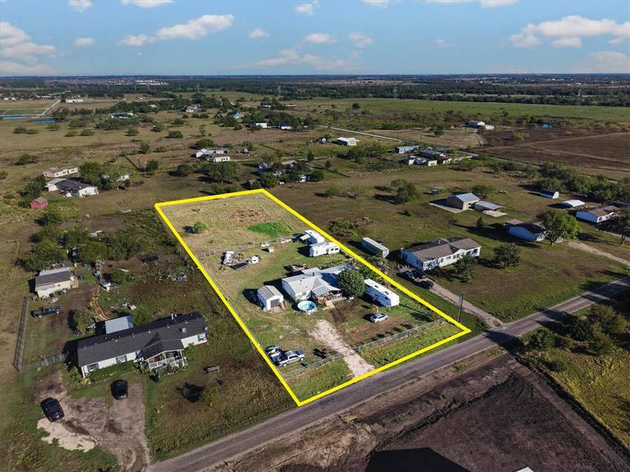 Property photo for 346 E Highline Drive, Royse City, TX