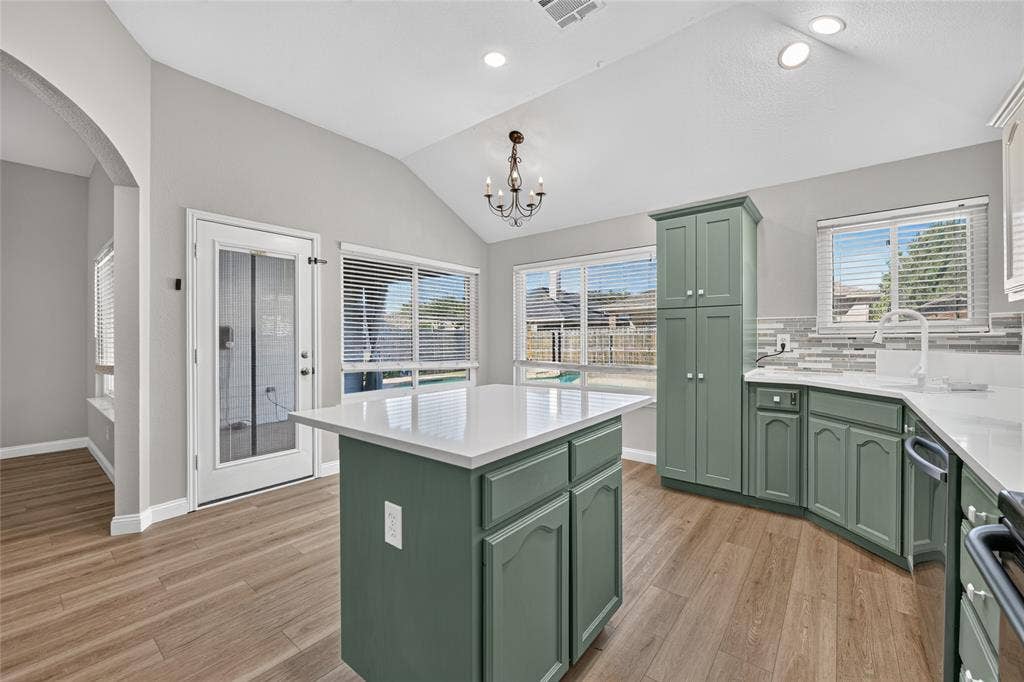 8205 Mule Deer Run, Fort Worth, TX 76179