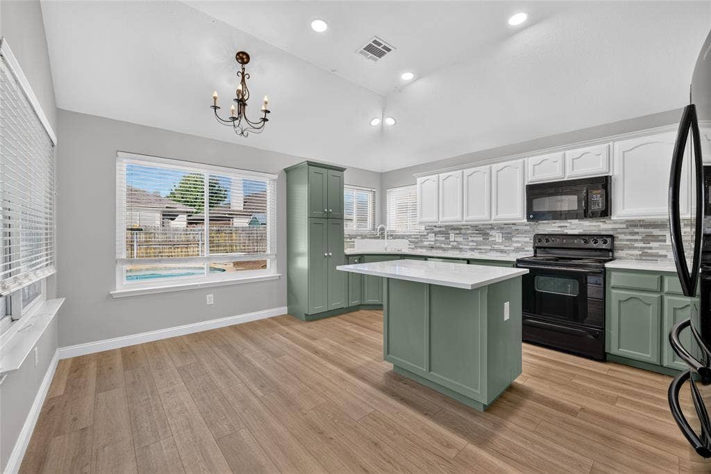 8205 Mule Deer Run, Fort Worth, TX 76179