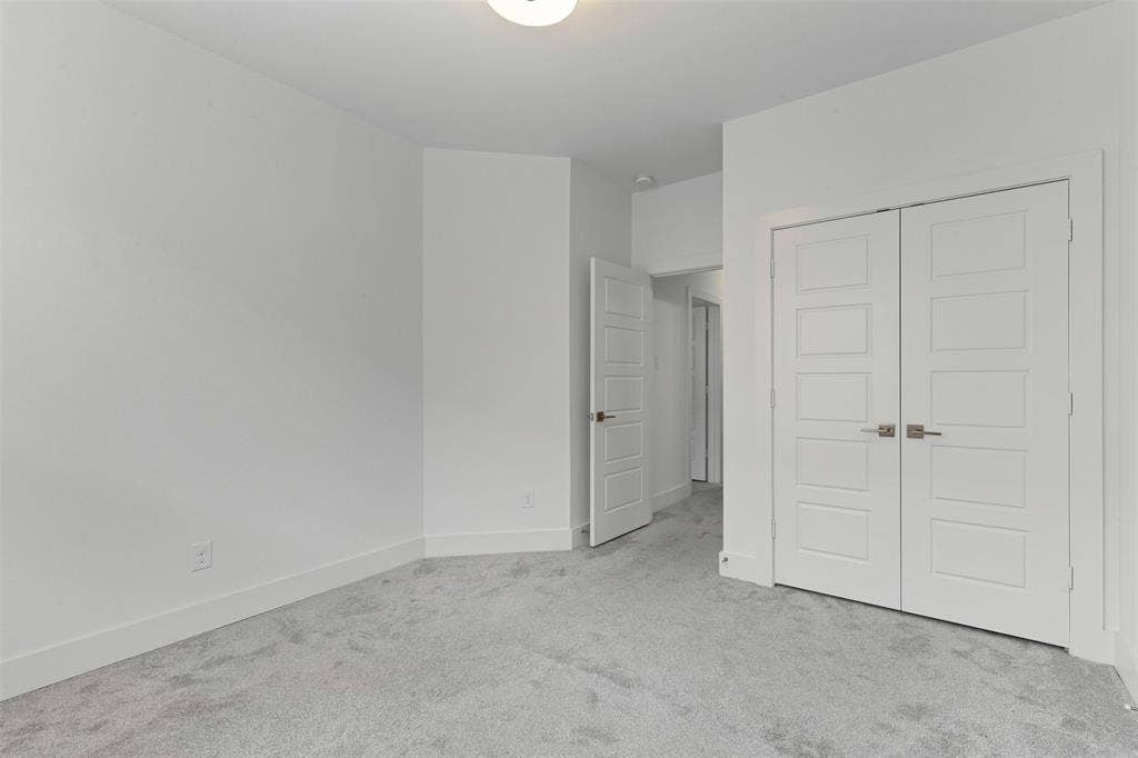 2821 Stanley Avenue, Fort Worth, TX 76110 2821 Stanley Avenue, Fort Worth, TX 76110