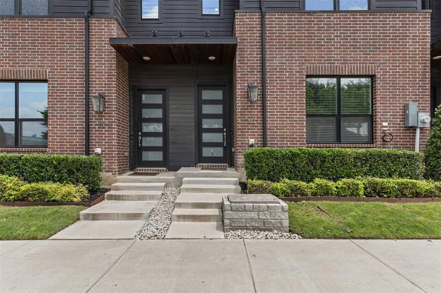 Property photo for 2821 Stanley Avenue, Fort Worth, TX