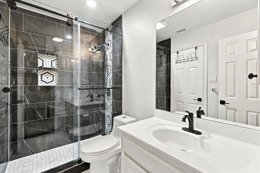 701 Wheaton Court, Allen, TX 75013 701 Wheaton Court, Allen, TX 75013
