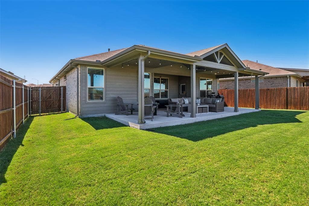 304 Crowfoot Drive, Fort Worth, TX 76131 304 Crowfoot Drive, Fort Worth, TX 76131
