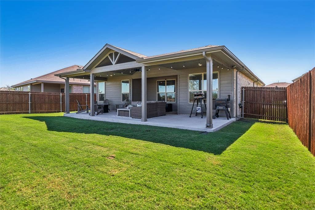304 Crowfoot Drive, Fort Worth, TX 76131 304 Crowfoot Drive, Fort Worth, TX 76131