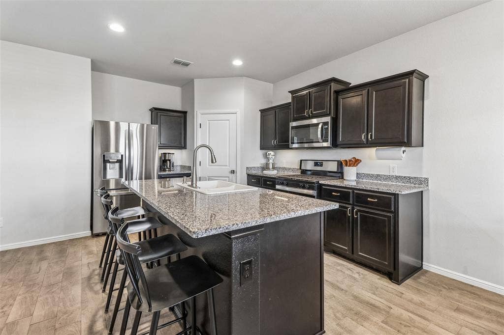 304 Crowfoot Drive, Fort Worth, TX 76131 304 Crowfoot Drive, Fort Worth, TX 76131