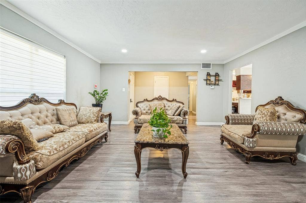 1202 Canyon Oaks Drive, Lancaster, TX 75146 1202 Canyon Oaks Drive, Lancaster, TX 75146