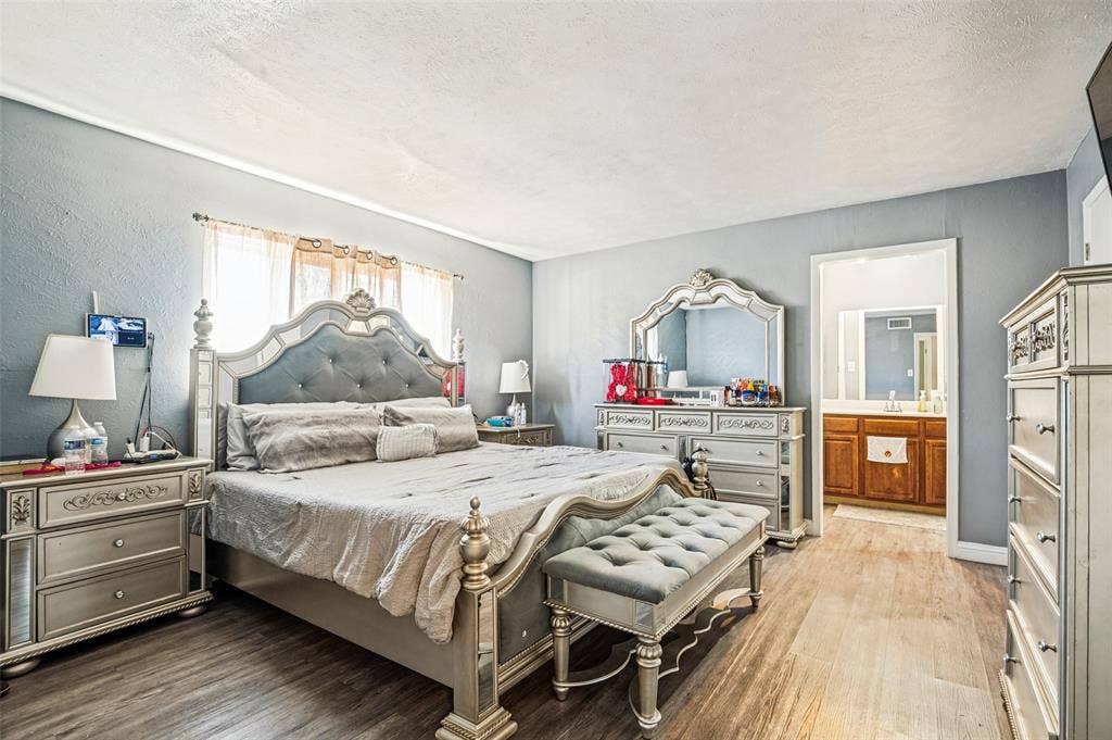 1202 Canyon Oaks Drive, Lancaster, TX 75146 1202 Canyon Oaks Drive, Lancaster, TX 75146