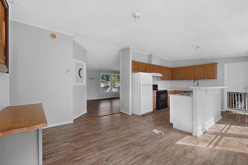 15825 Wingham Road, Caney City, TX 75148 15825 Wingham Road, Caney City, TX 75148