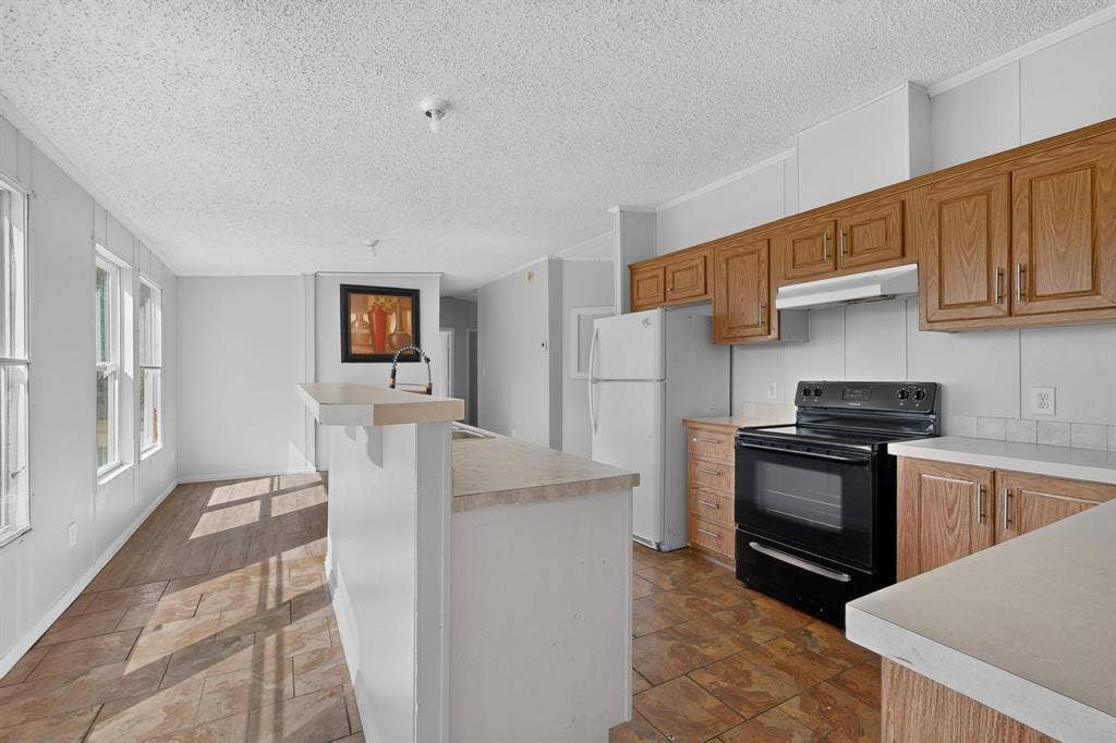 15825 Wingham Road, Caney City, TX 75148 15825 Wingham Road, Caney City, TX 75148