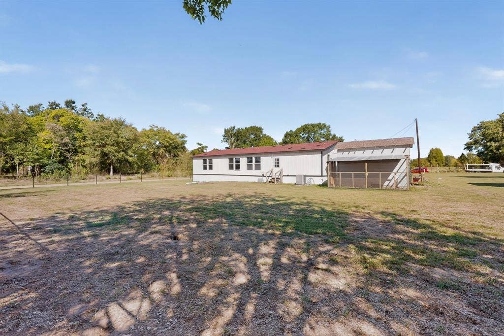 15825 Wingham Road, Caney City, TX 75148 15825 Wingham Road, Caney City, TX 75148