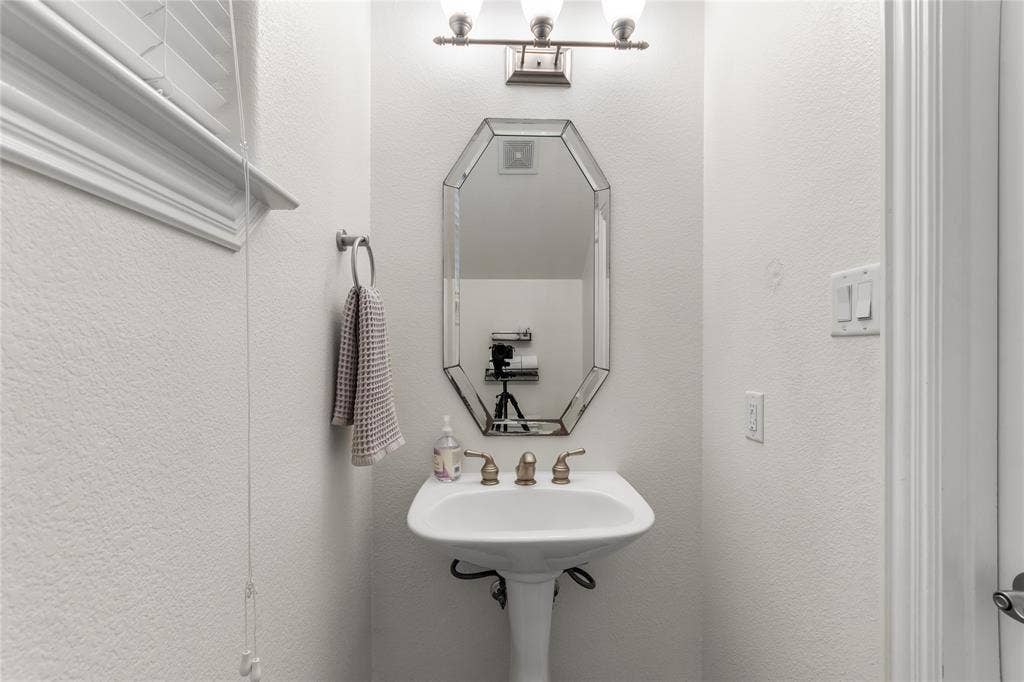 5639 Ellsworth Avenue, Dallas, TX 75206