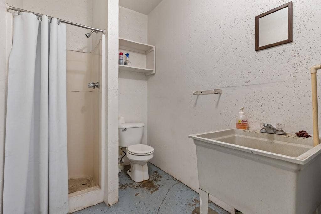 414 E Marshall Street, Gilmer, TX 75644 Additional content