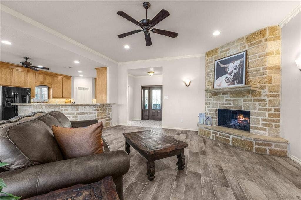 2405 Cold Springs Road, Weatherford, TX 76088