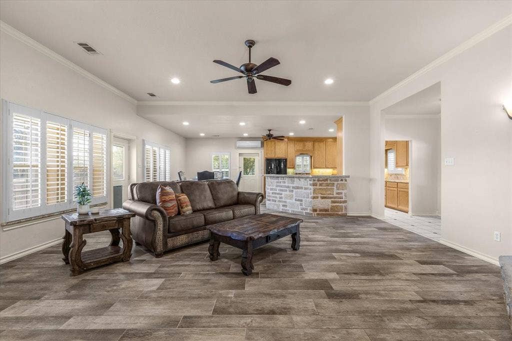 2405 Cold Springs Road, Weatherford, TX 76088