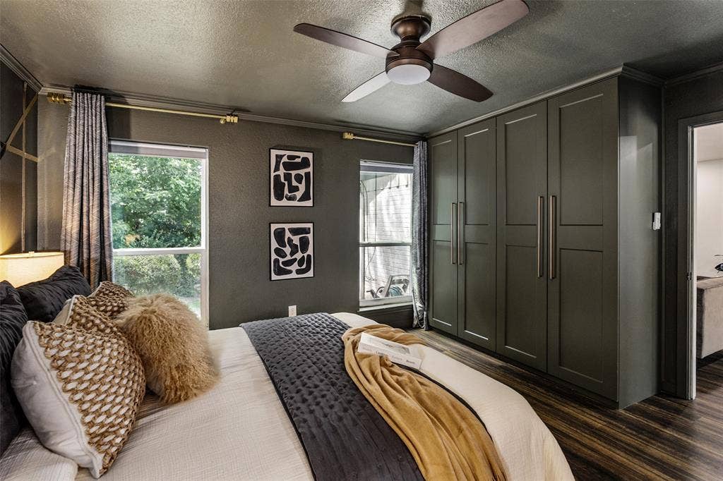 2107 Elmwood Boulevard, Dallas, TX 75224 2107 Elmwood Boulevard, Dallas, TX 75224